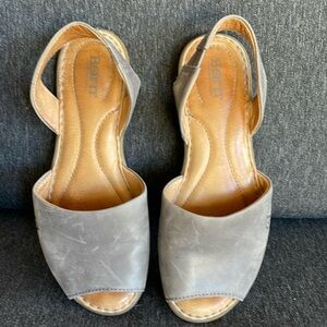 Women's Gray Open-Toe Slingback Sandals